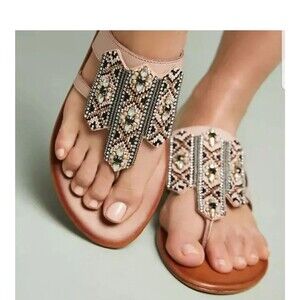 Anthropologie Thong Slip On leather boho/indie beaded sandals Size 38 7.5